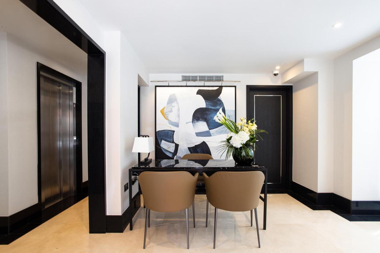 Apartahotel Basil Street