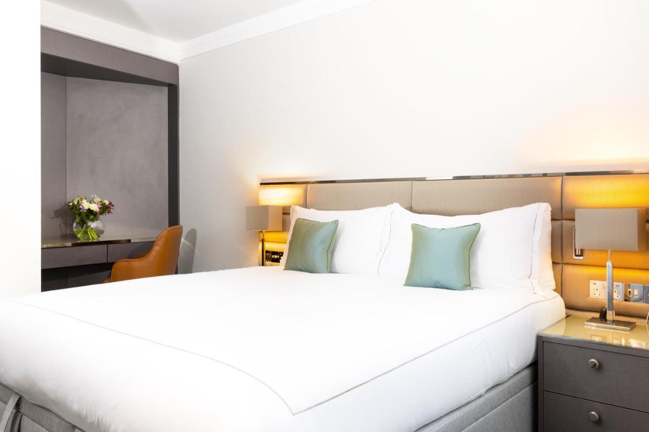 Basil Street Apartahotel