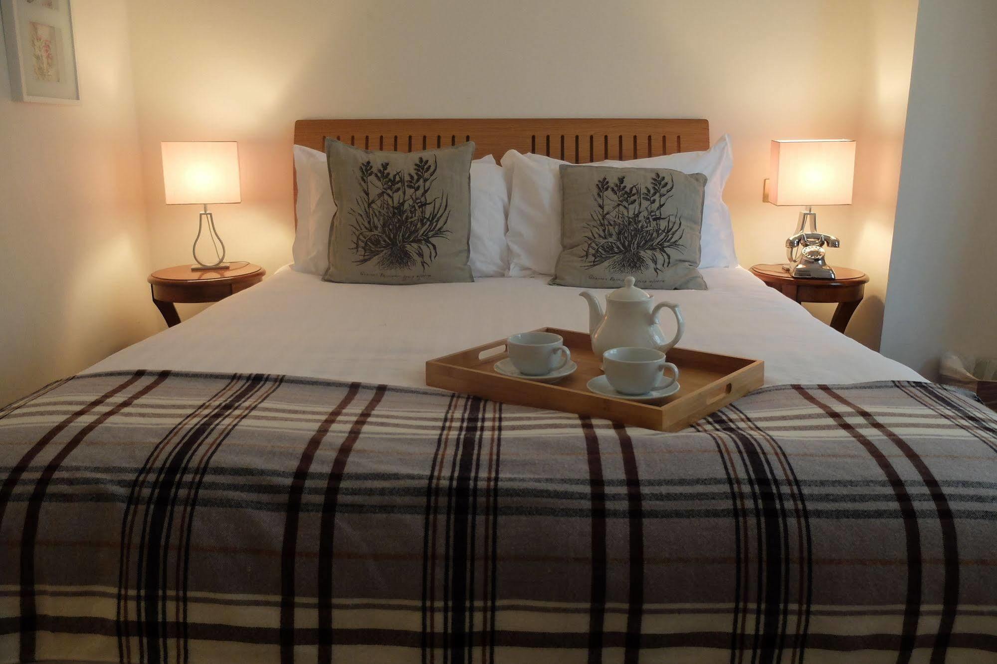 Basil Street Apartahotel 5*